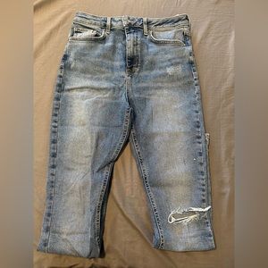 Forever 21 High Wasit Distressed Skinny Jeans ~